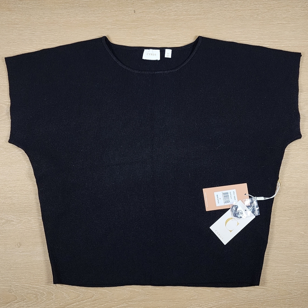 CYRUS Elegant Black Knit Top SZ M